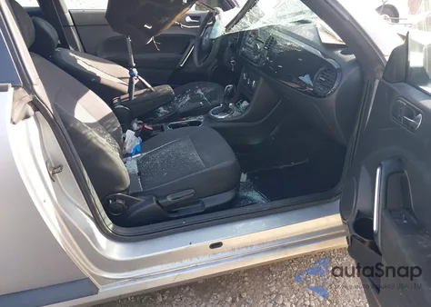 2013 Volkswagen Beetle 2.5L Entry из США, поврежденный, VIN 3VWFP7AT6DM670028